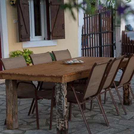 Tatil Evi Metaxas House *